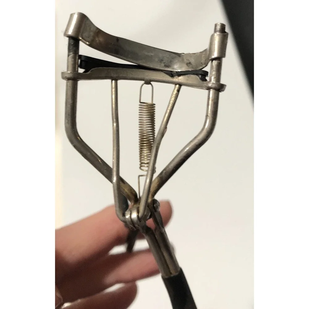 Vintage Art Nouveau‎ Style Lady Makeup Eyelash Curler Rare Spring Mechanic